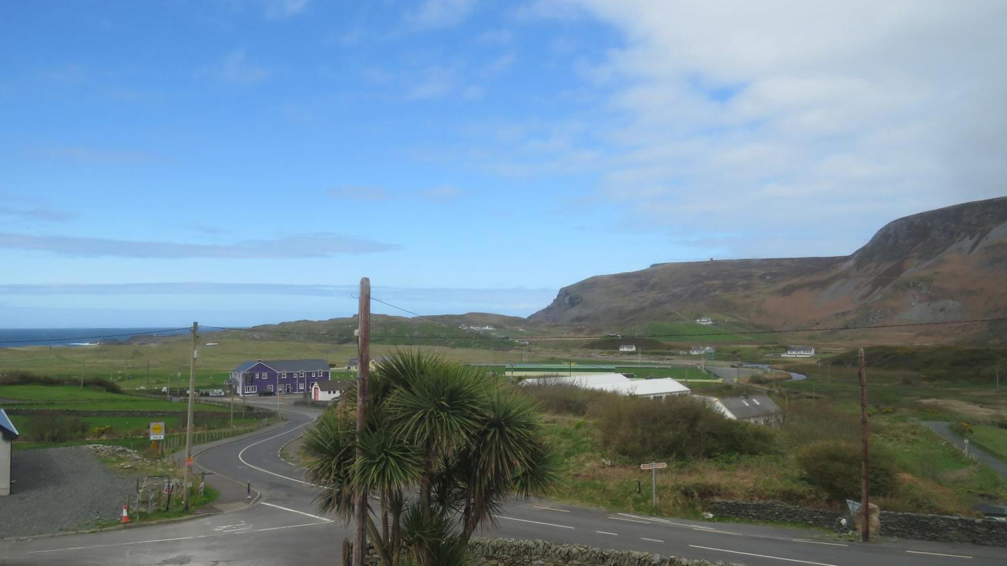 John Eoinin'S Bar And Accommodation Glencolumbkille Kültér fotó