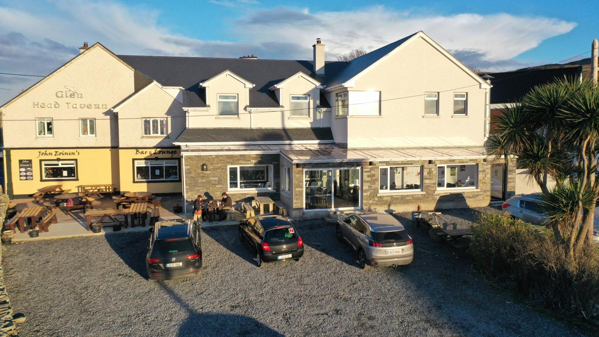 John Eoinin'S Bar And Accommodation Glencolumbkille Kültér fotó